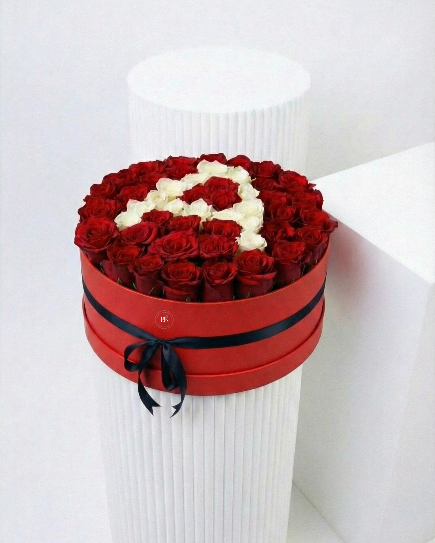 Letter Queen - BB Flowers UAE
