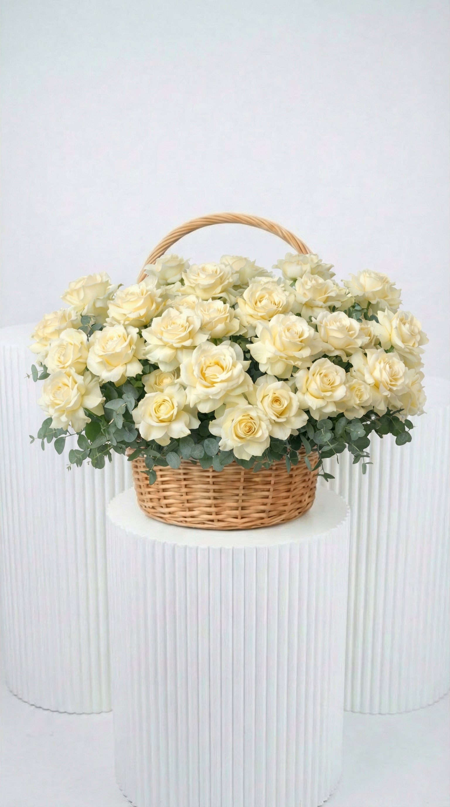 White Rose Basket - BB Flowers UAE