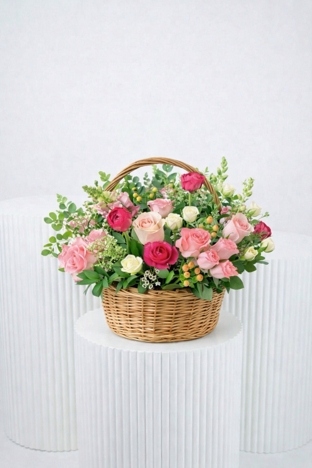 Silvera Basket - BB Flowers UAE