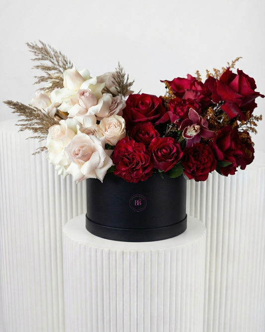 Red White Elegance - BB Flowers UAE