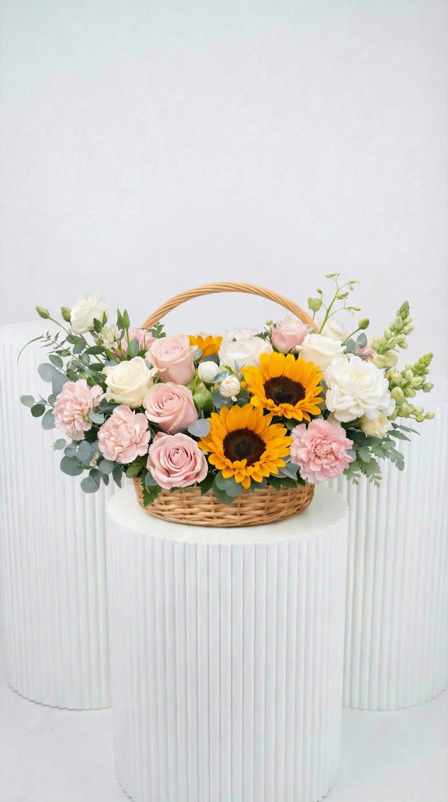 Floratype Basket - BB Flowers UAE